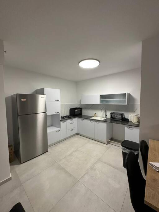 Elegant 3 Bedroom Ocean View Condo In Kiryat Yam Qiryat Yam 외부 사진